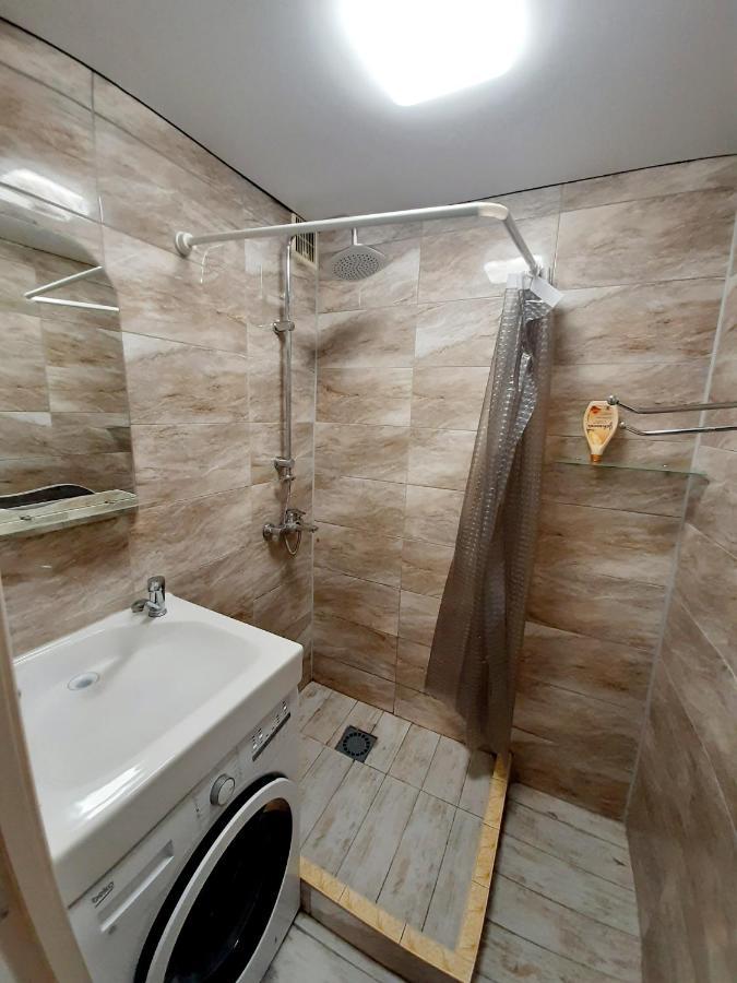 2 Комнаты В Центре Солнечная Галлерея,Мэтро,Сильпо,Кб75 Тысячка Krzywy Róg Zewnętrze zdjęcie