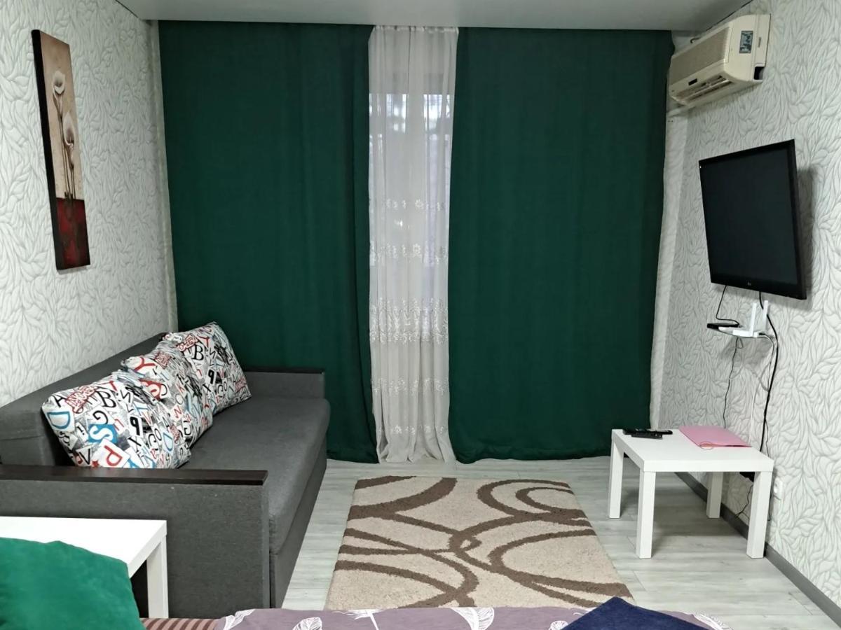 2 Комнаты В Центре Солнечная Галлерея,Мэтро,Сильпо,Кб75 Тысячка Krzywy Róg Zewnętrze zdjęcie