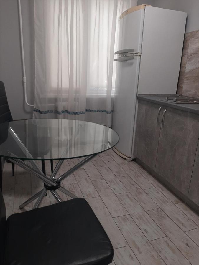 2 Комнаты В Центре Солнечная Галлерея,Мэтро,Сильпо,Кб75 Тысячка Krzywy Róg Zewnętrze zdjęcie
